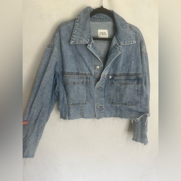 Zara Jackets & Blazers - Zara cropped denim jacket